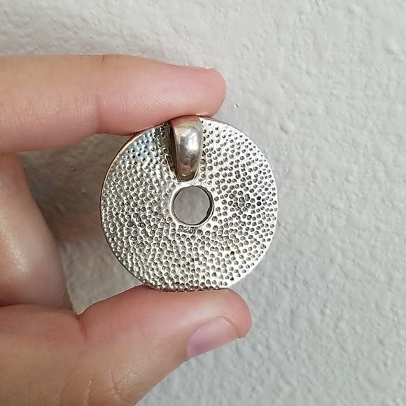 Sterling Silver Abalone Circle Pendant - Picture 2 of 5